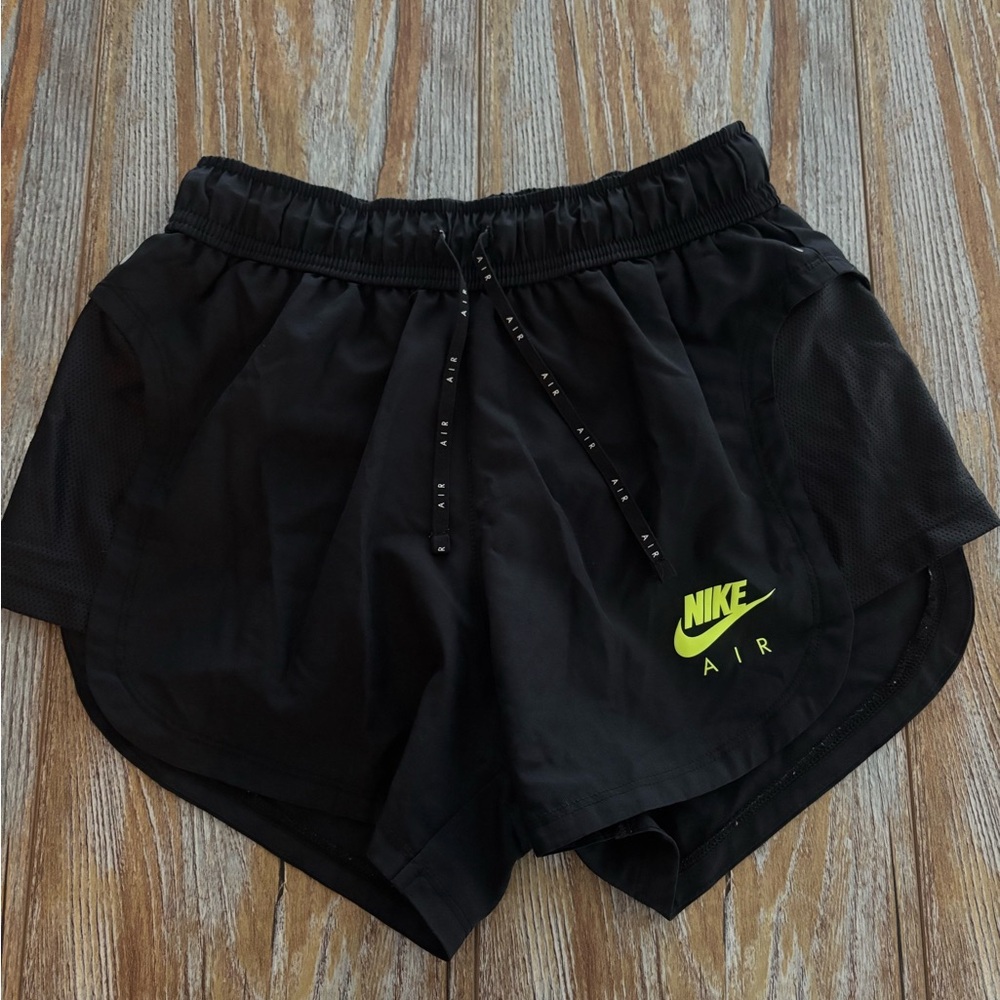 Nike Air Women’s Running Shorts Size XS Neon Green And Black